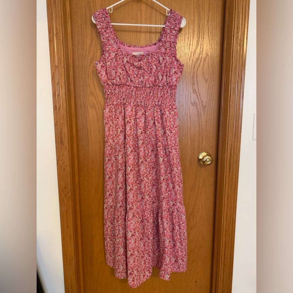 Universal Thread Pink Floral Maxi Dress Size Medium Sleeveless Smocked Tiered